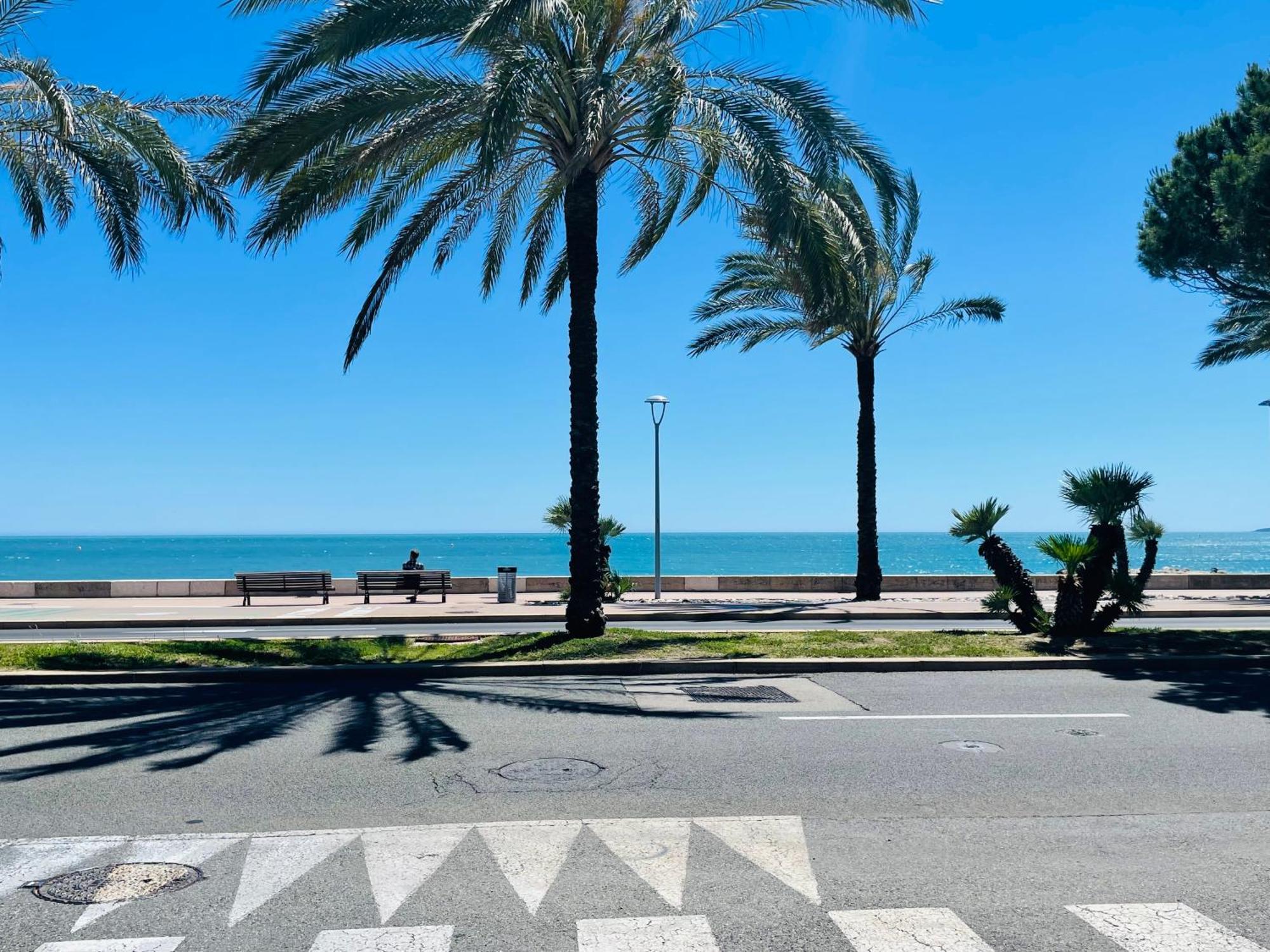 Cocon Douillet Face A La Mer De Cagnes Sur Mer Экстерьер фото